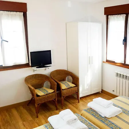 Apartment Preciosa Casa Para 6 Pax En Pueblo Costero